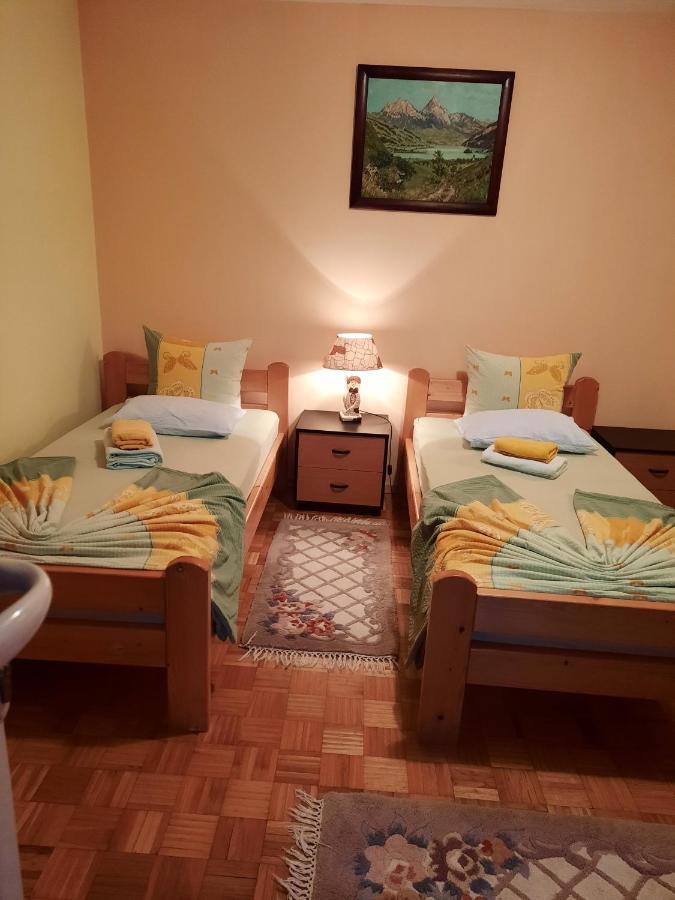 Guest House Rose Smederevska Palanka Extérieur photo