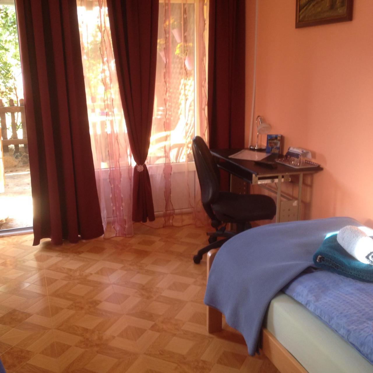 Guest House Rose Smederevska Palanka Extérieur photo