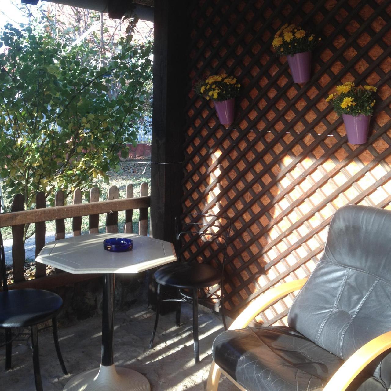 Guest House Rose Smederevska Palanka Extérieur photo